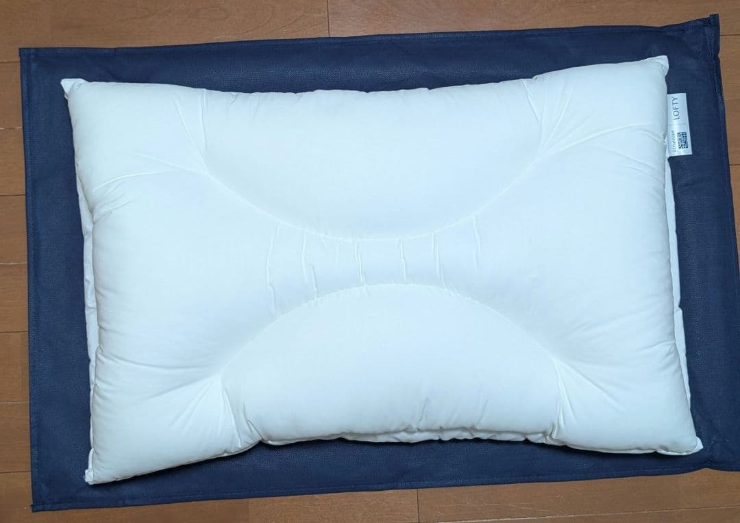 【ほぼ新品】ロフテー　エアウィーヴインピロー　枕