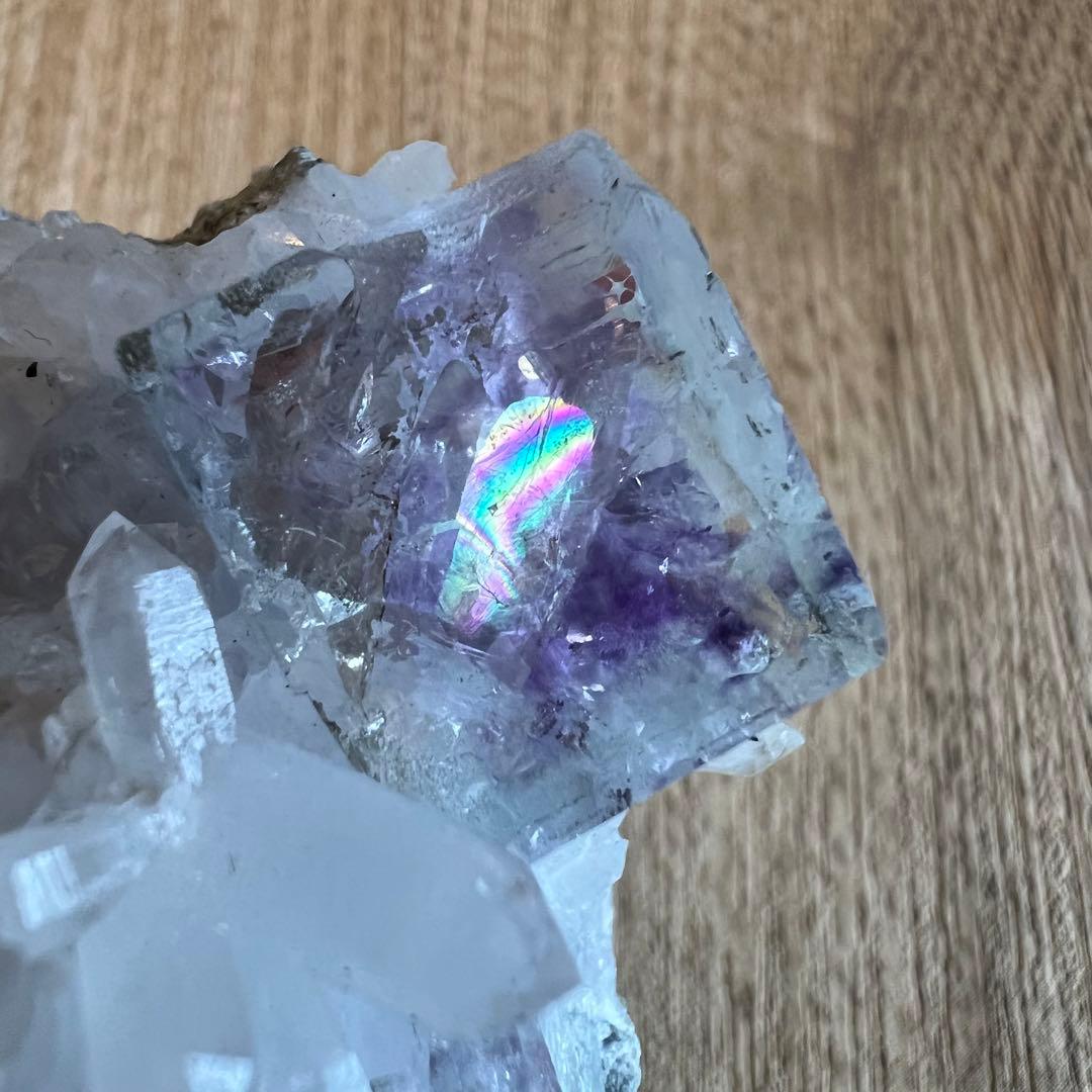 ＊ フローライト 水晶 鉱物 標本 原石 178グラム がくあじさい