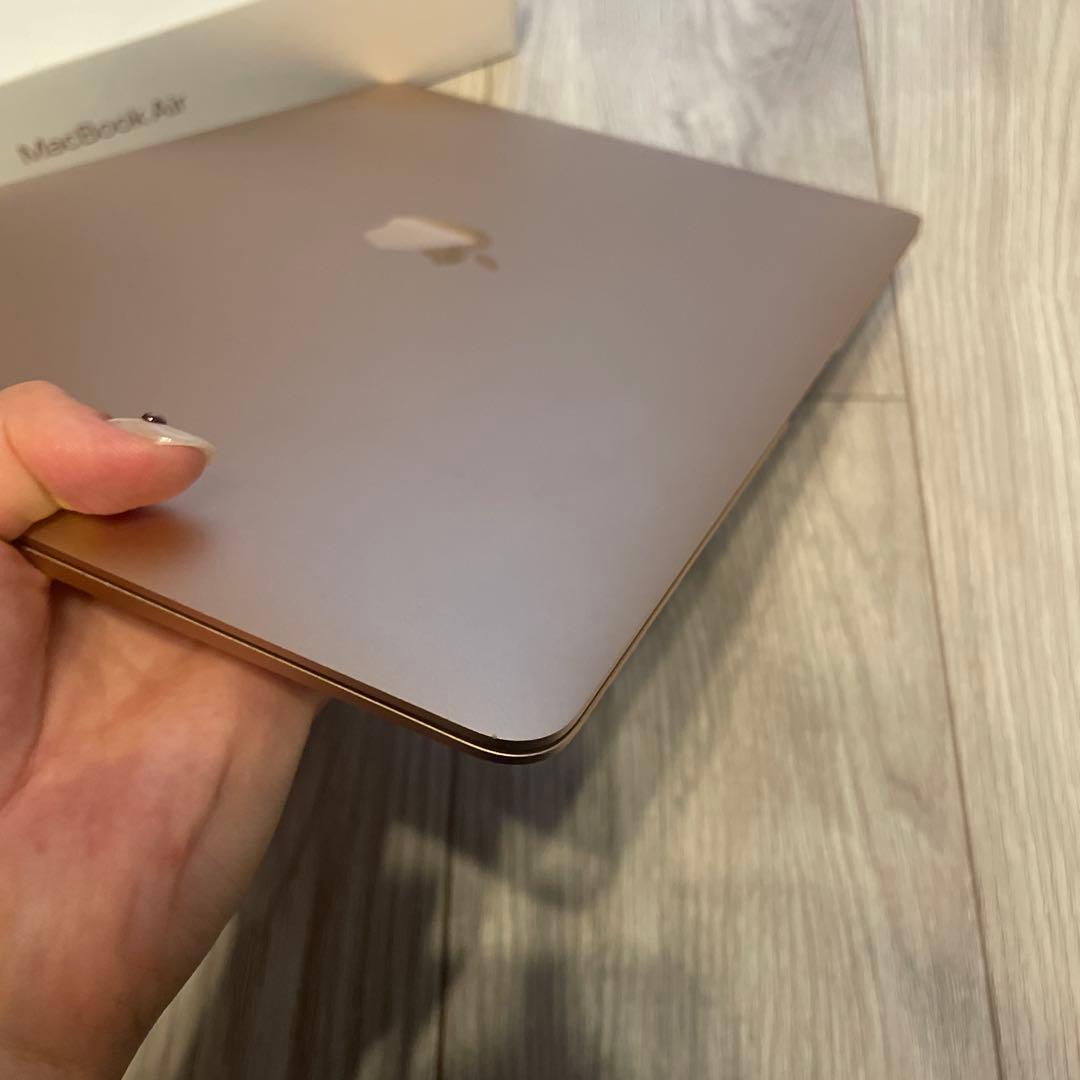 【tekutoko2 】Apple MacBook Air