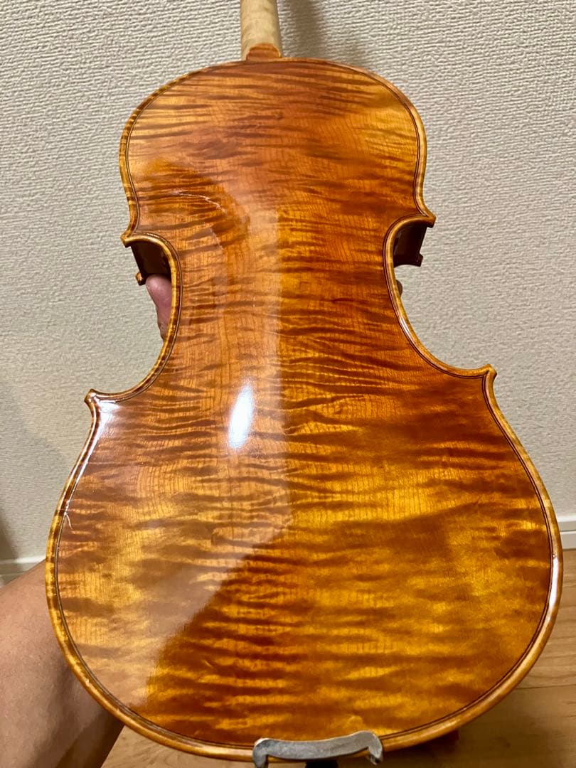 希少、裏板単板、美虎杢2004製　PYGMALIUS #160 バイオリン4/4