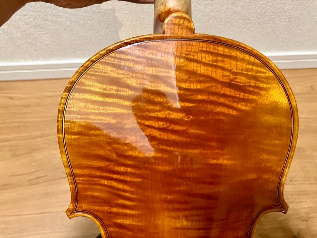 希少、裏板単板、美虎杢2004製　PYGMALIUS #160 バイオリン4/4