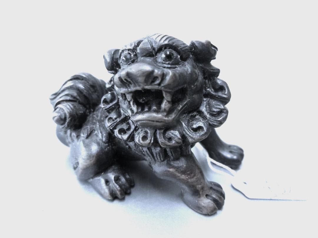 ★大人気★【根付　獅子　木彫・45・提げ物　骨董】★美術工芸 芸術作品　紐止め