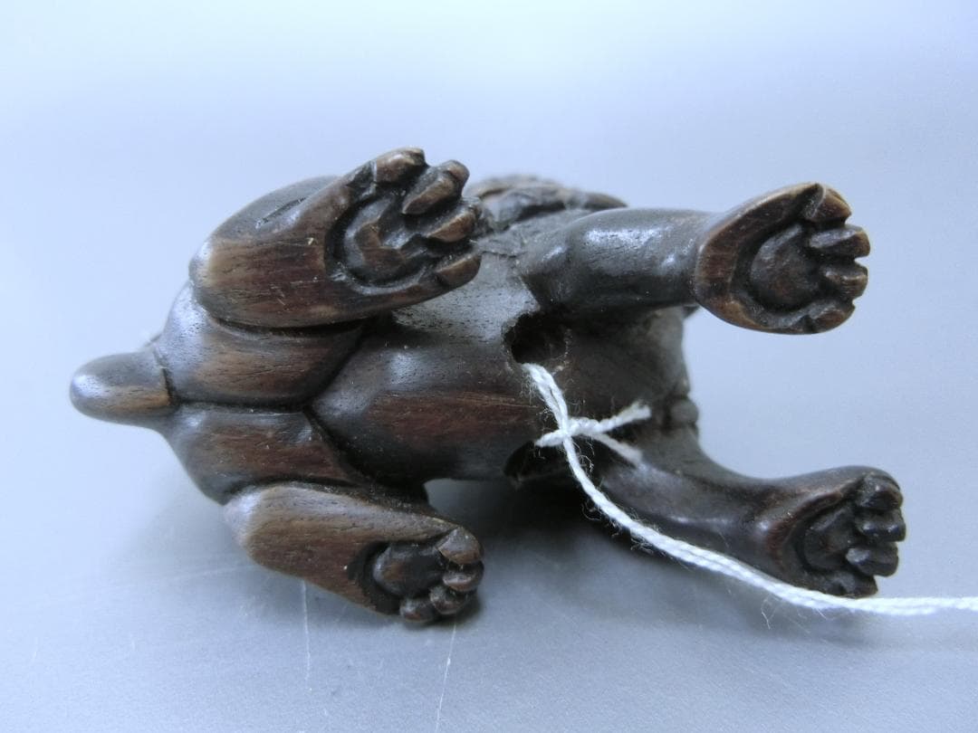 ★大人気★【根付　獅子　木彫・45・提げ物　骨董】★美術工芸 芸術作品　紐止め
