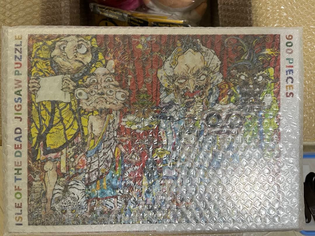 村上隆　LUCKY BOX 未開封グッズ9点+箱　パズル　パペット　キーリング