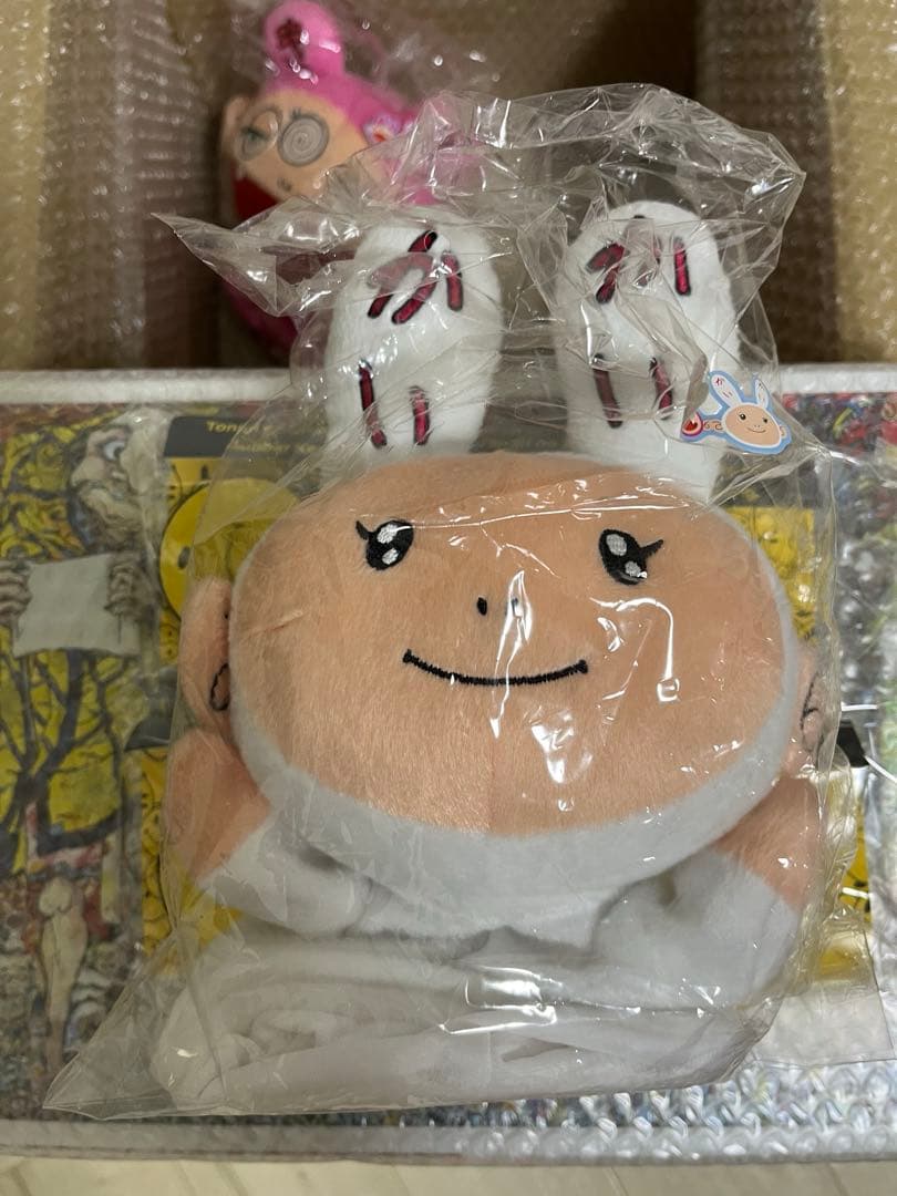 村上隆　LUCKY BOX 未開封グッズ9点+箱　パズル　パペット　キーリング