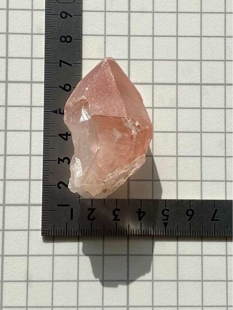 ピンクレムリアン　ドリームシルクレムリアンシード　天然石