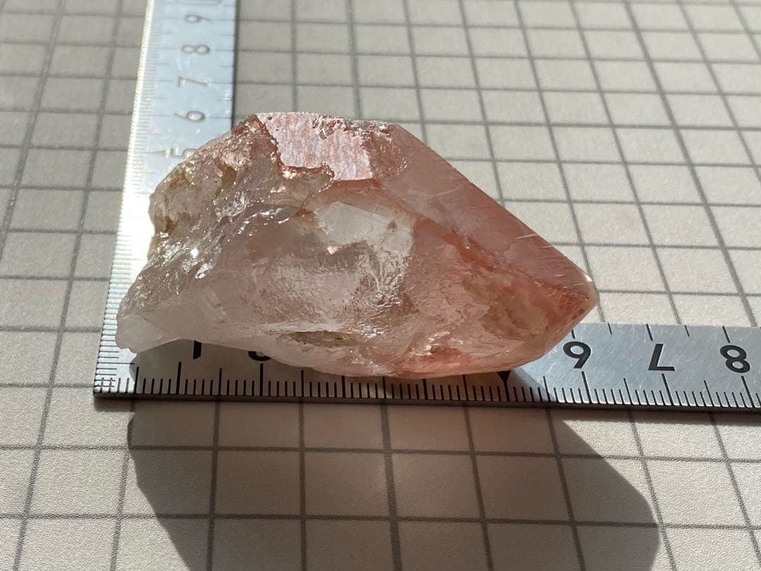 ピンクレムリアン　ドリームシルクレムリアンシード　天然石