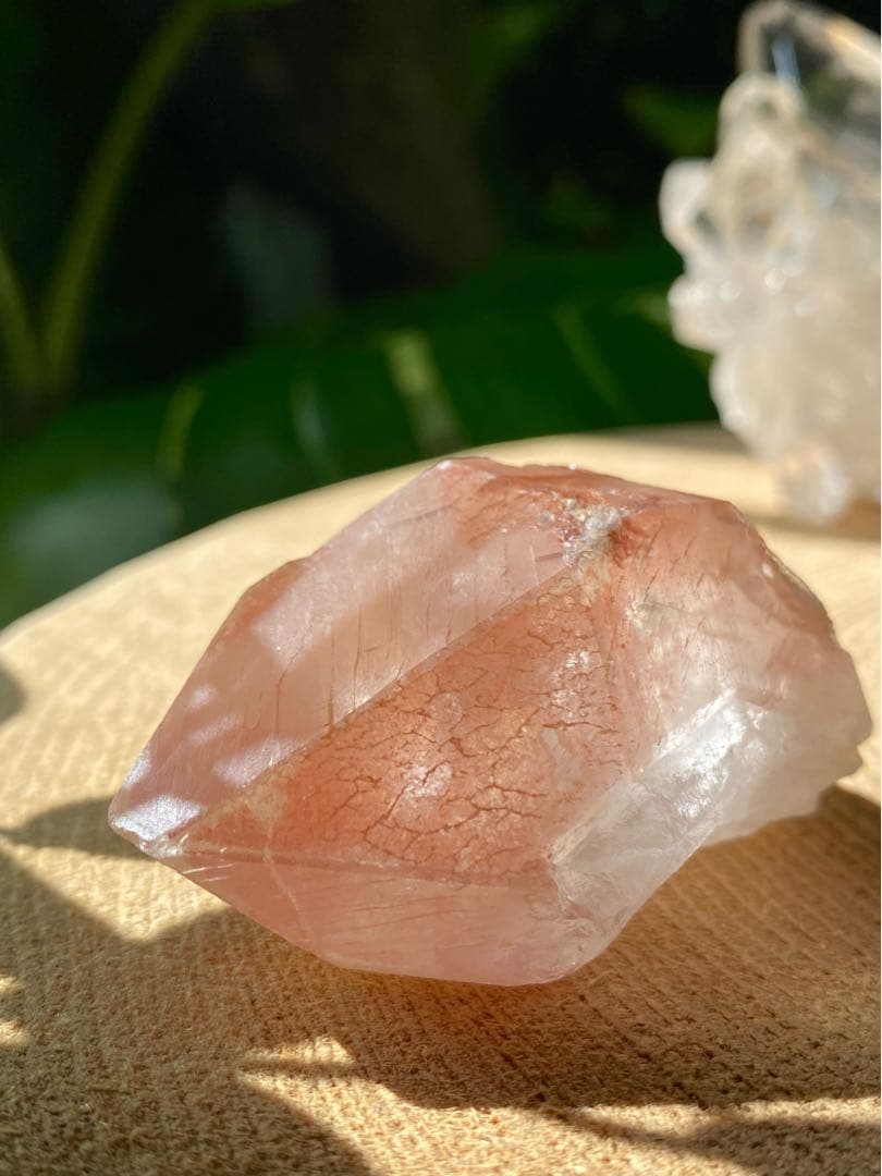 ピンクレムリアン　ドリームシルクレムリアンシード　天然石