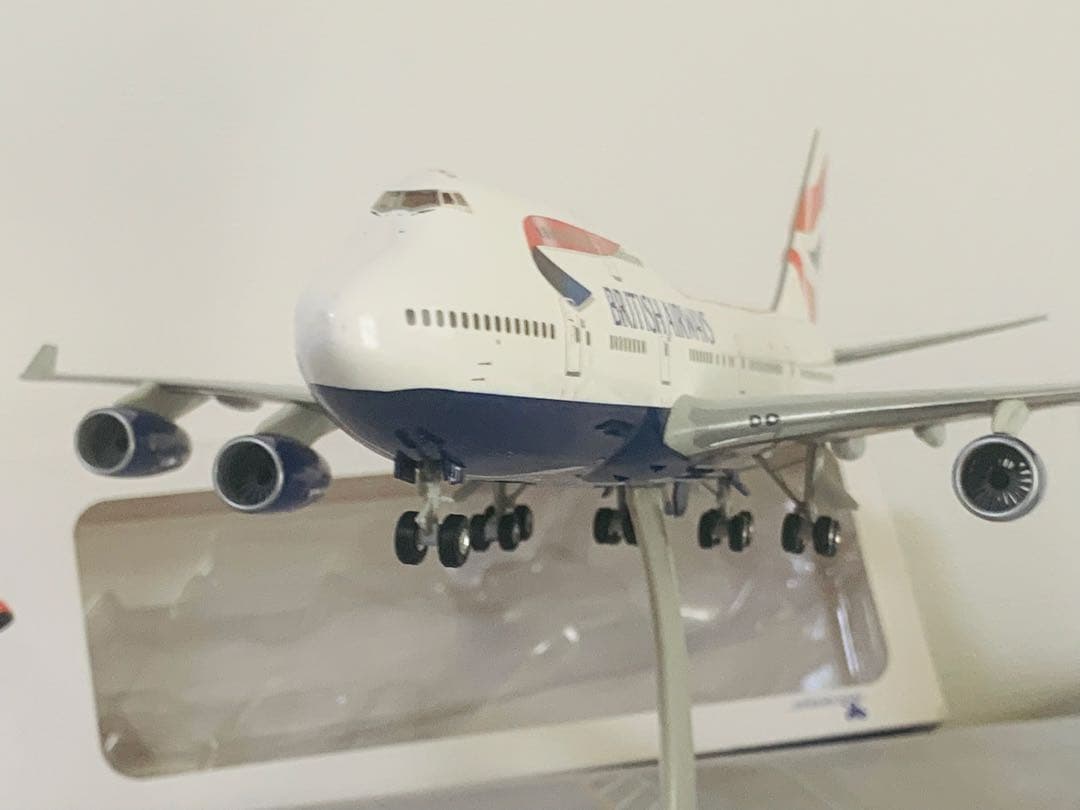ホーガン製１／２００英國航空Ｂ７４７－４００プラスティック製スナップフィット