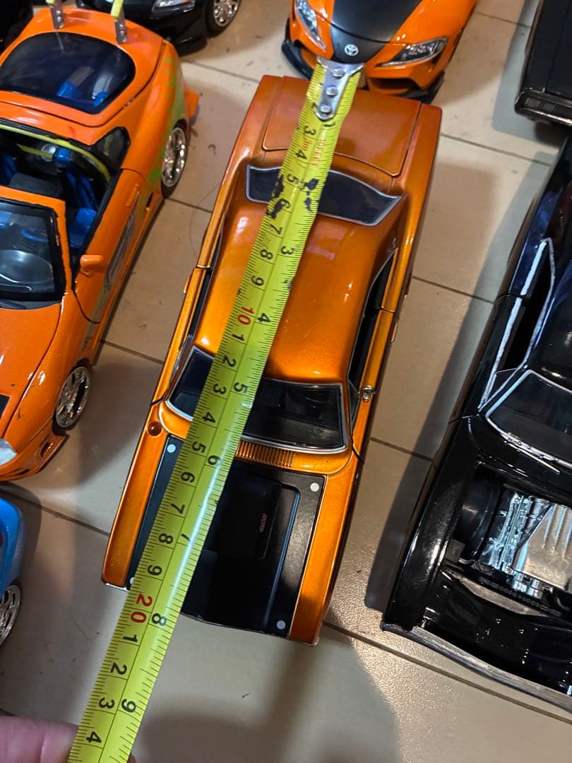 スポーツカー風ミニカーセット 約32台