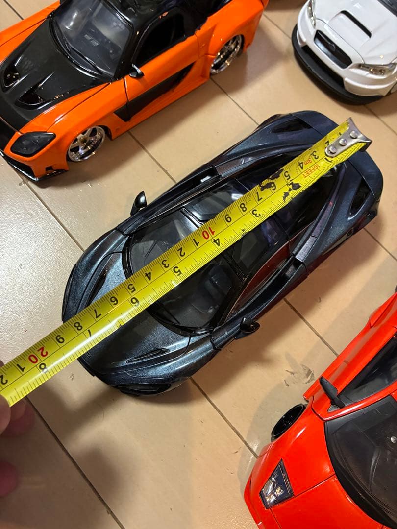 スポーツカー風ミニカーセット 約32台