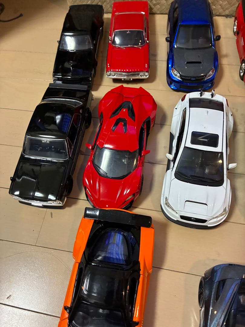 スポーツカー風ミニカーセット 約32台