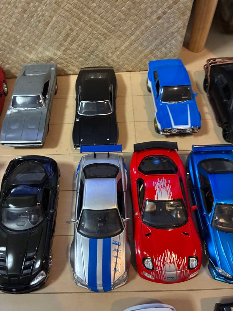 スポーツカー風ミニカーセット 約32台