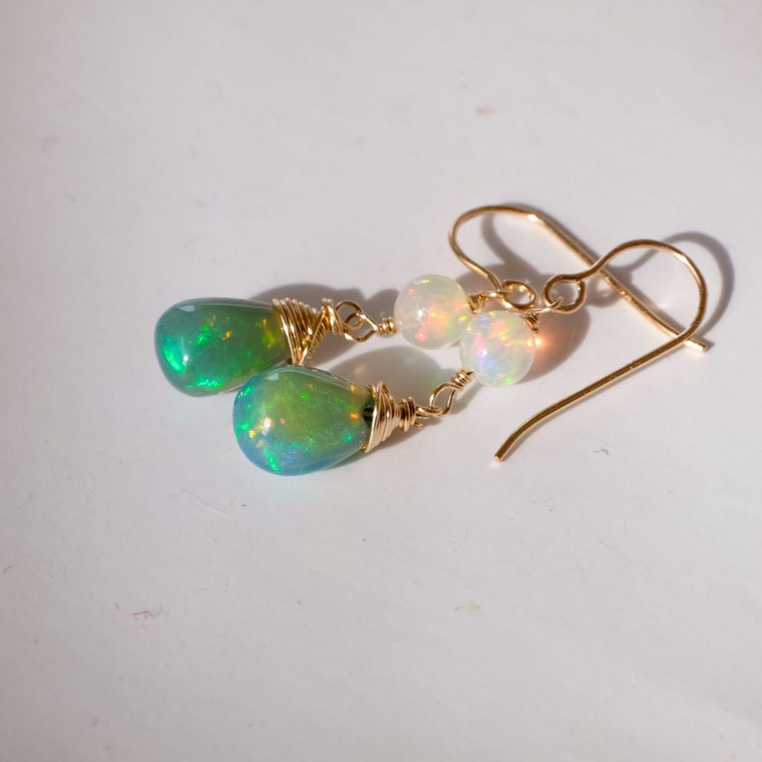 14kgfカラーオパール・エチオピアオパールピアス/イヤリング