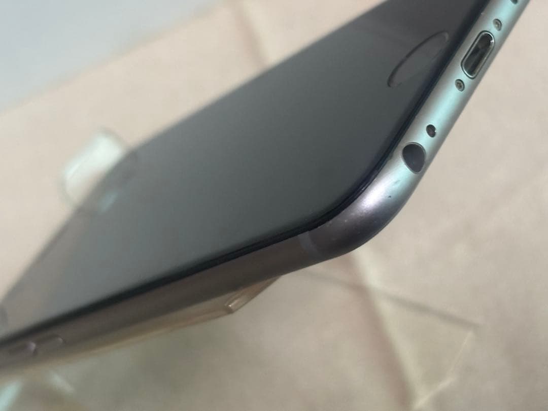 Apple iPhone6 128GB SoftBank バッテリー新品交換済み