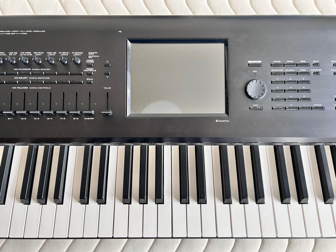 ※都内で手渡し限定※ KORG KRONOS73