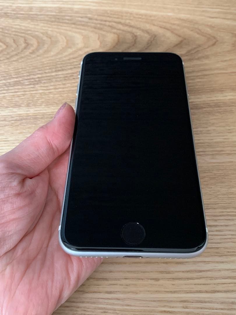 iPhone SE 第2世代 64GB ホワイト 美品 SIMフリー
