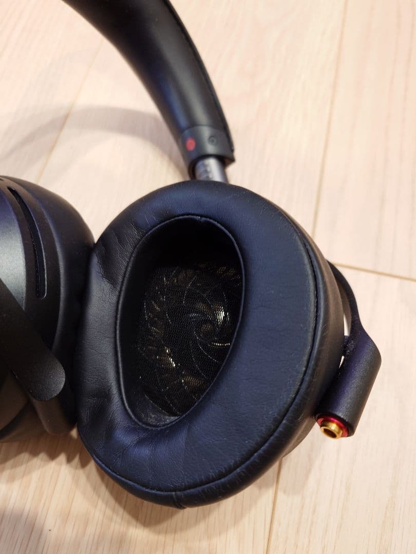 SONY MDR-Z7M2 ヘッドホンスタンド付き