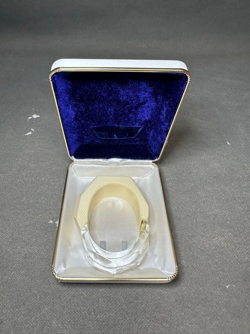 極上　バングル　天然素材 　和装小物　骨董　美術品　昭和レトロ　アンティーク