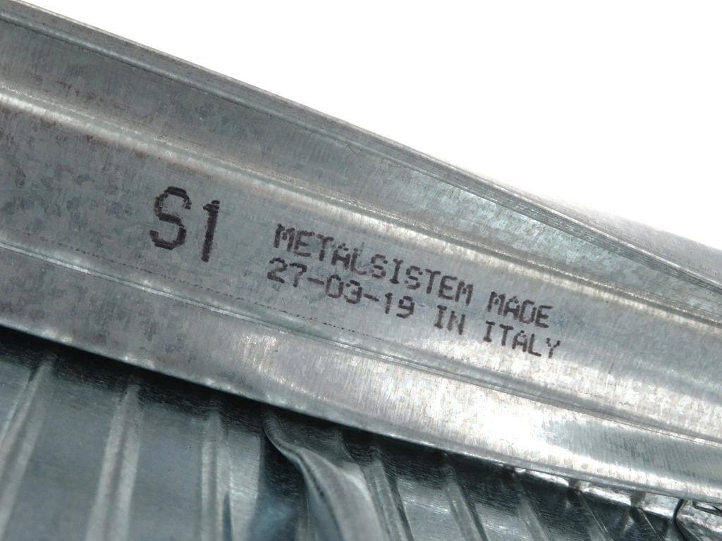 展示品　メタルシステム　3列4段　飾り棚　サイドボード　収納　キャビネット