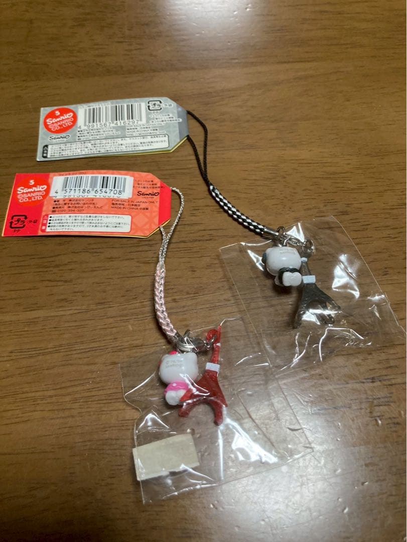 希少 激レア 新品 ご当地 ハローキティ 東京 東京タワー 写真 ストラップ