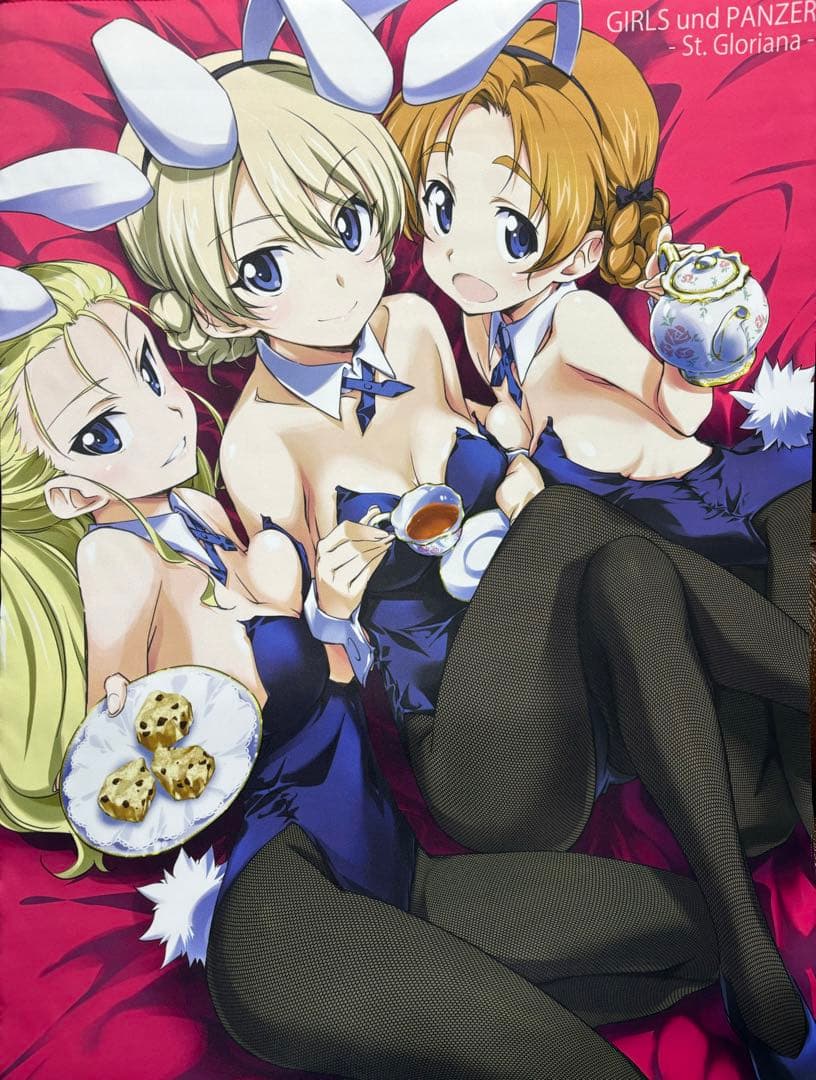 【値下げ中】ガルパン ダージリン タペストリー きなこの山 おこたんぺこ　聖グロ