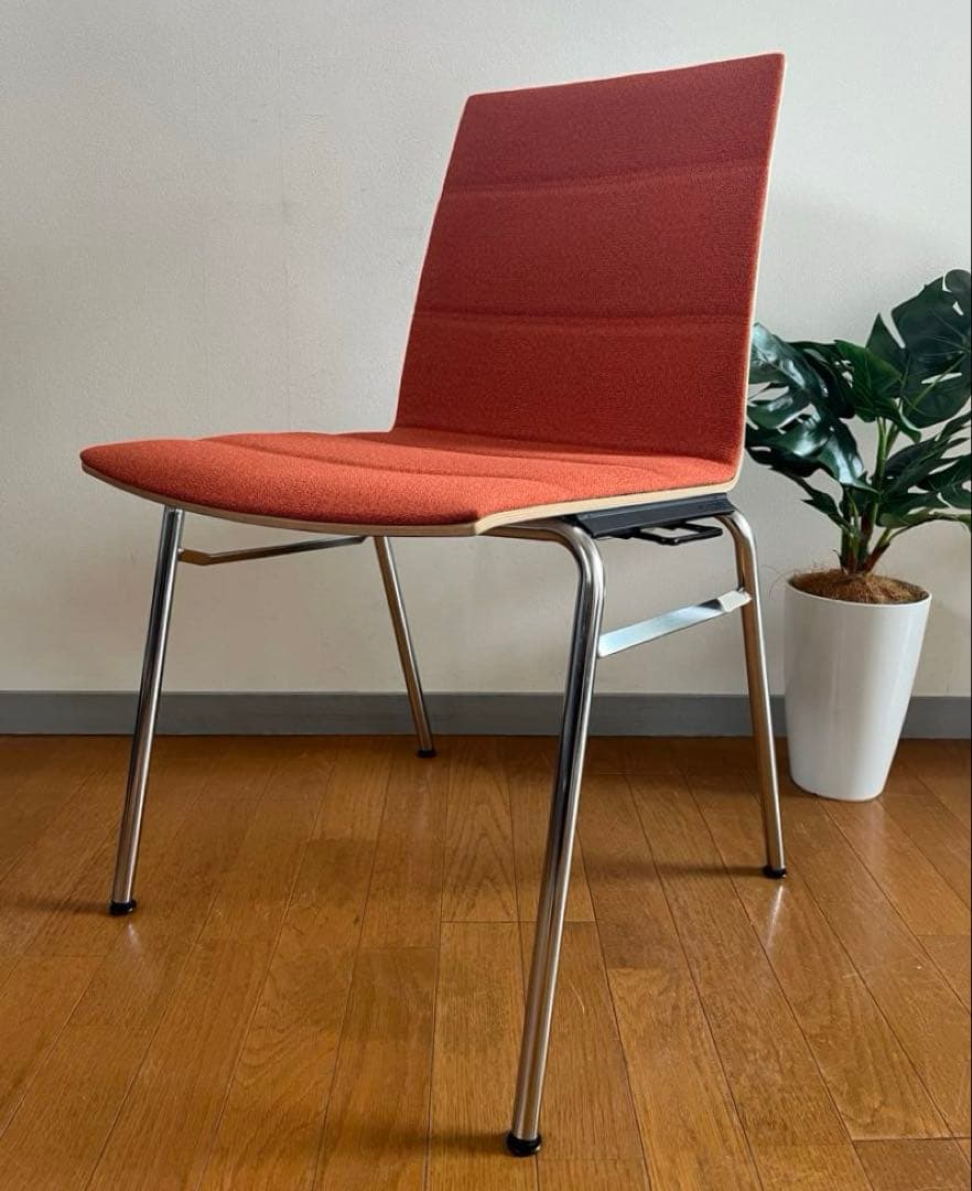 ドイツ　ウィスナーハーガー シンピュア　チェア　③ オカムラ　10万　モダン