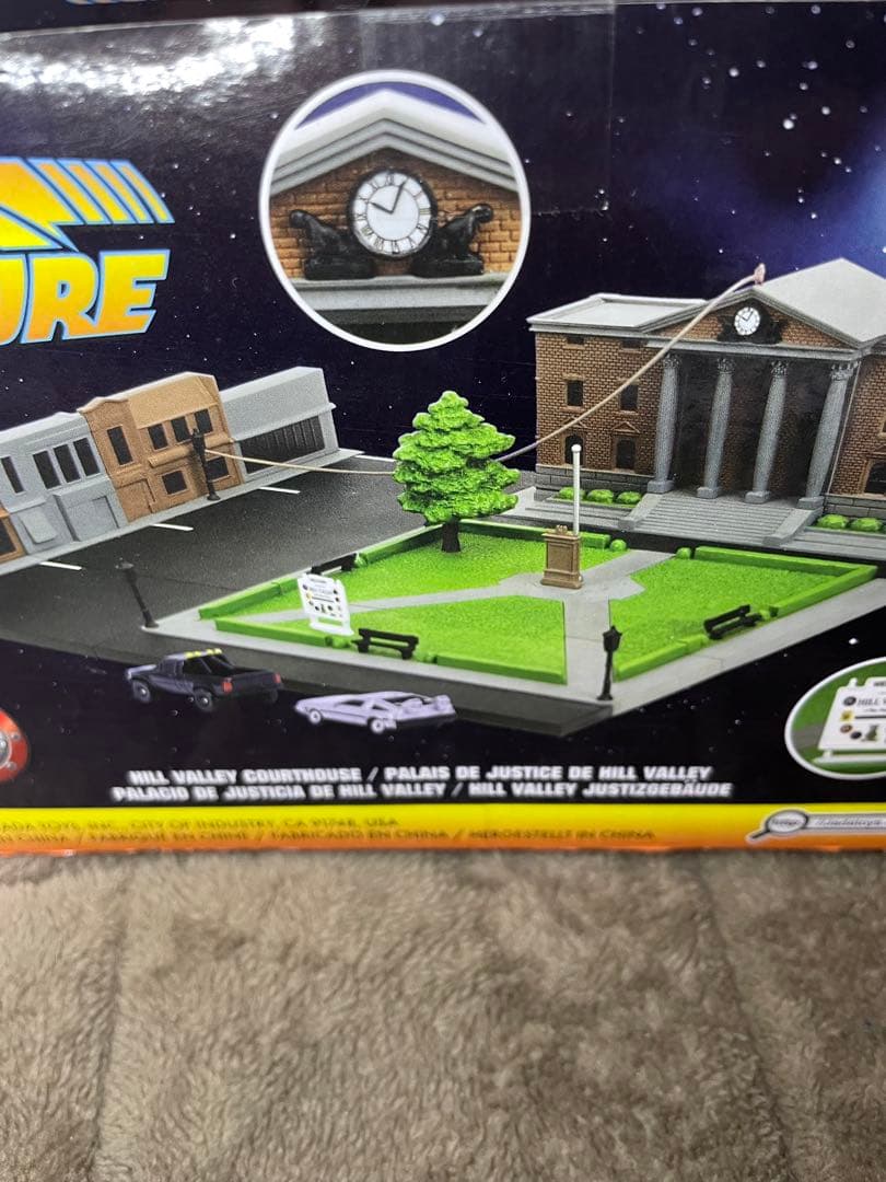 バック・トゥ・ザ・フューチャー ヒルバレー時計台　　　ジオラマ デロリアン 模型