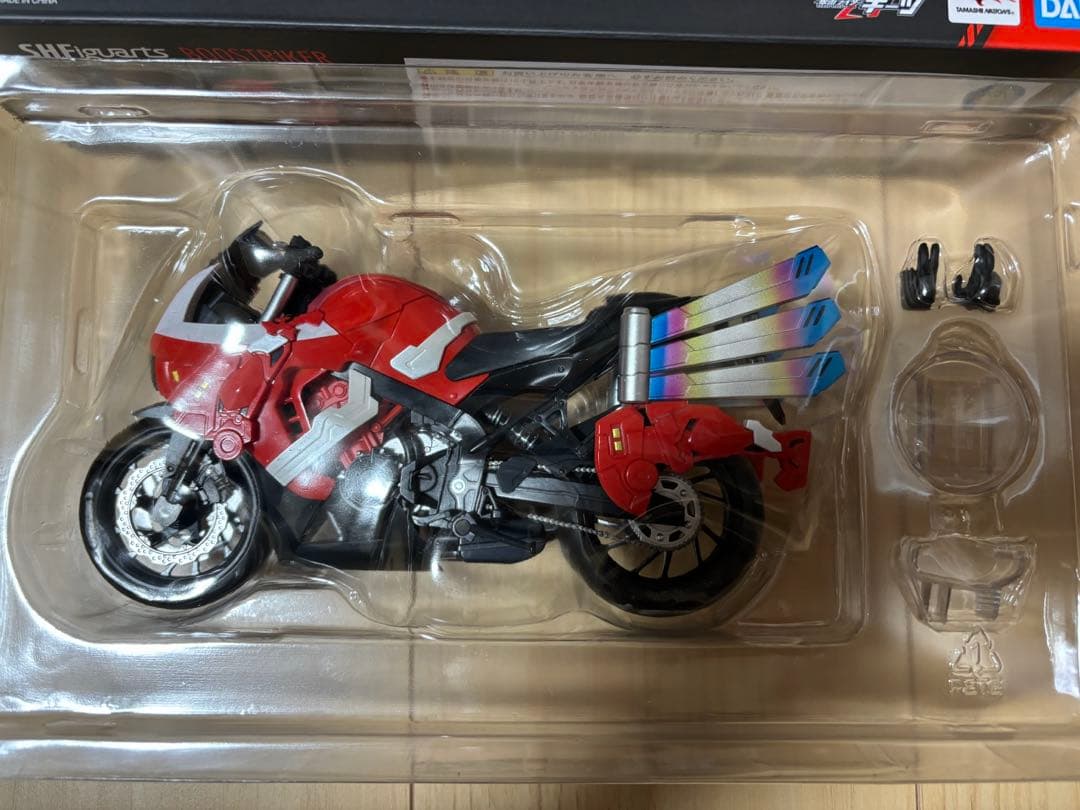 S.H.Figuarts ブーストライカー　仮面ライダーギーツ