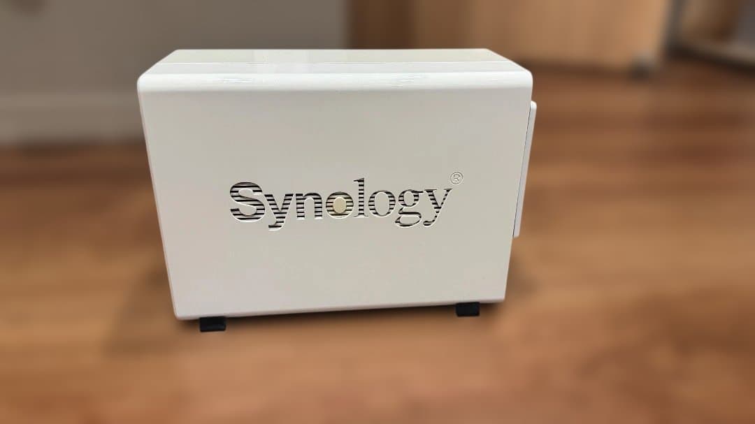 Synology NAS DS218j-XY01 Seagate 4TB×2付き