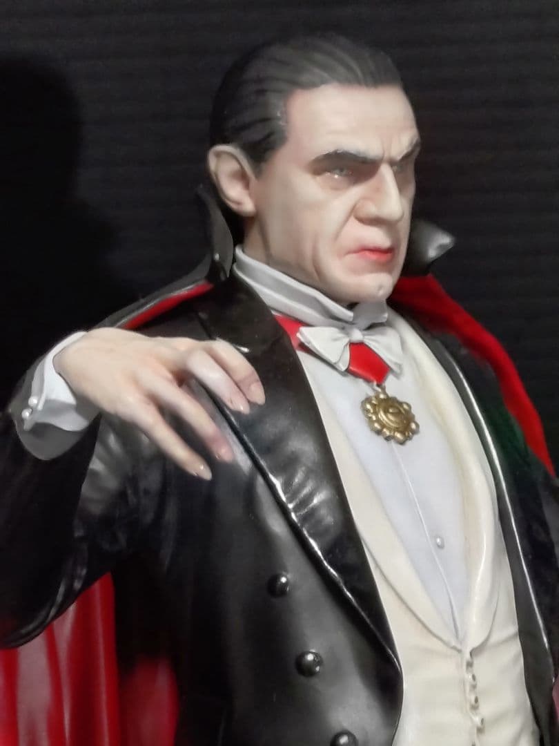 エクスプラス ドラキュラ 1/8スケール 　プラスチックモデルキット完成品