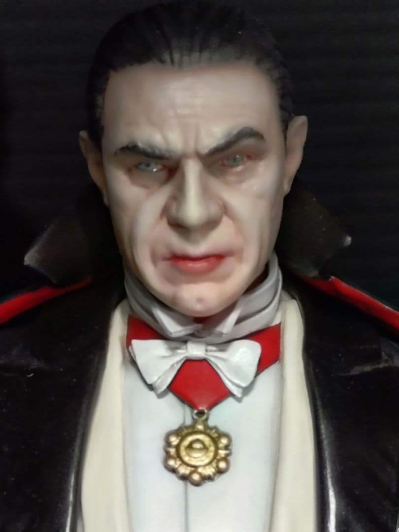 エクスプラス ドラキュラ 1/8スケール 　プラスチックモデルキット完成品