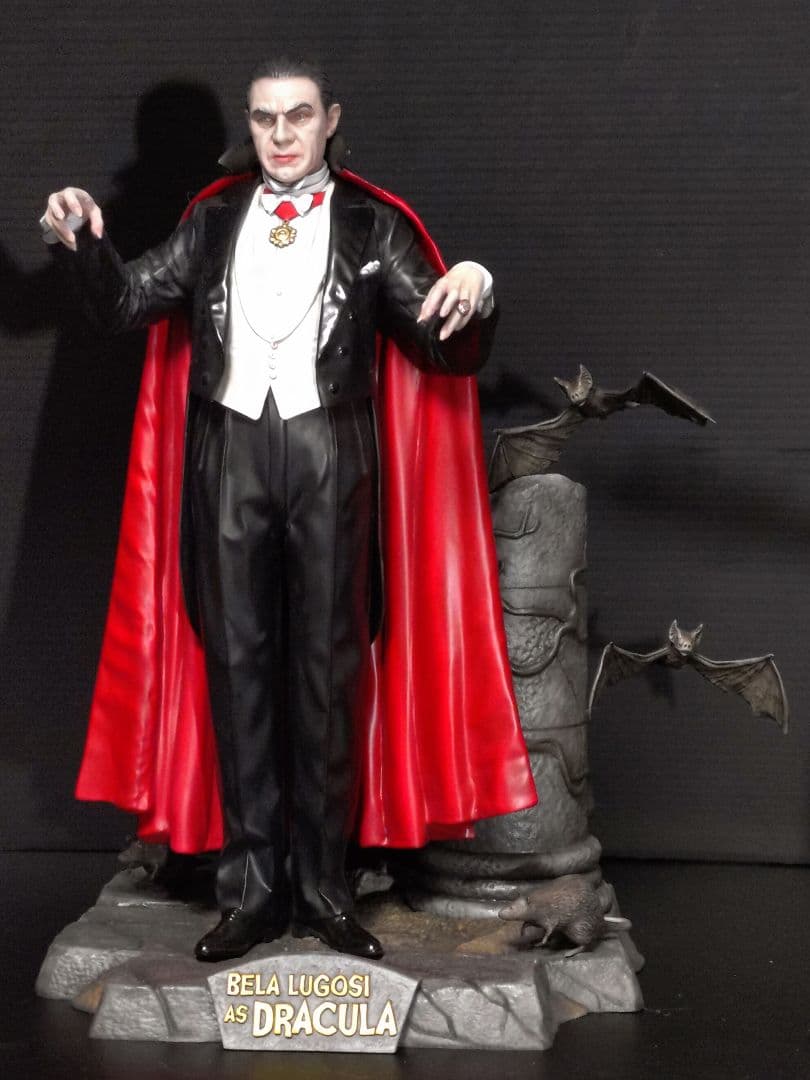 エクスプラス ドラキュラ 1/8スケール 　プラスチックモデルキット完成品