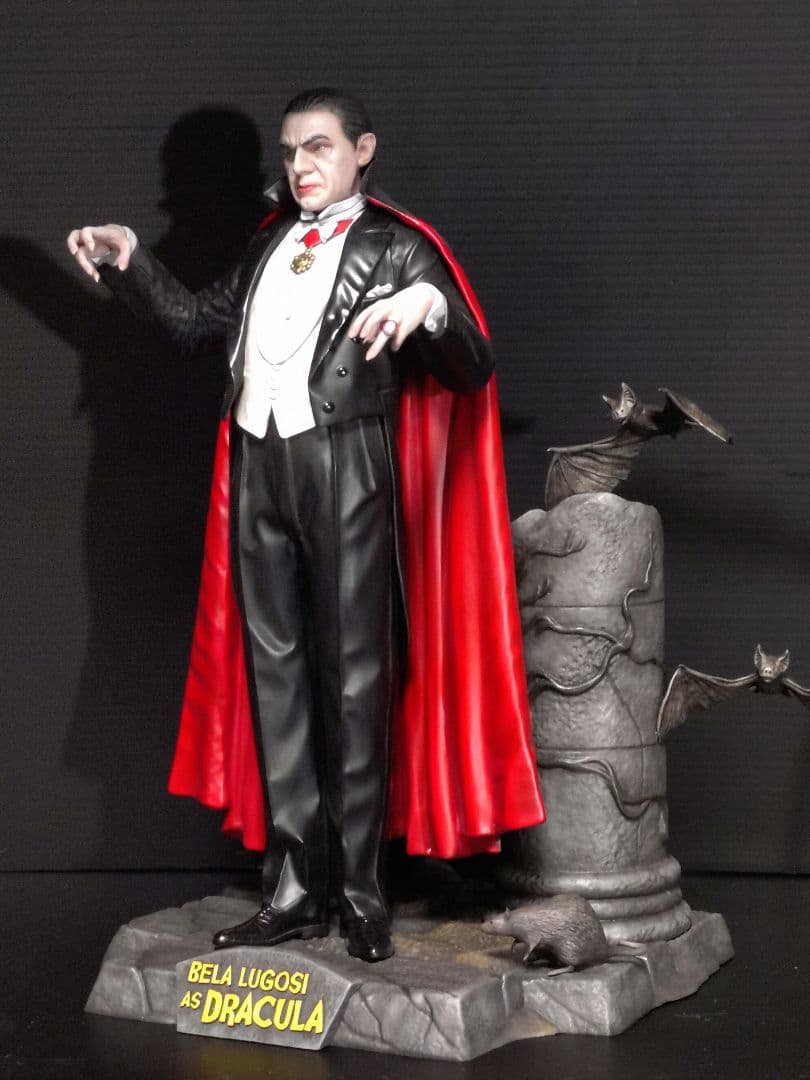 エクスプラス ドラキュラ 1/8スケール 　プラスチックモデルキット完成品