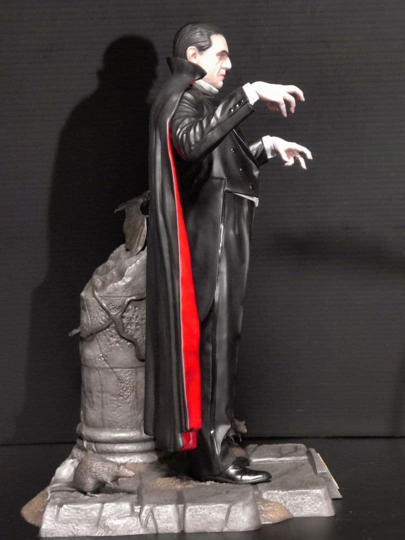 エクスプラス ドラキュラ 1/8スケール 　プラスチックモデルキット完成品