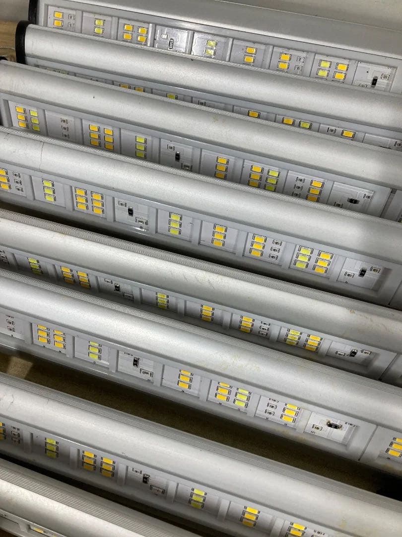 ✨ グローライト Spider LED LP8 LED栽培照明