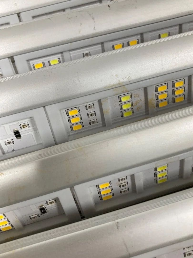 ✨ グローライト Spider LED LP8 LED栽培照明