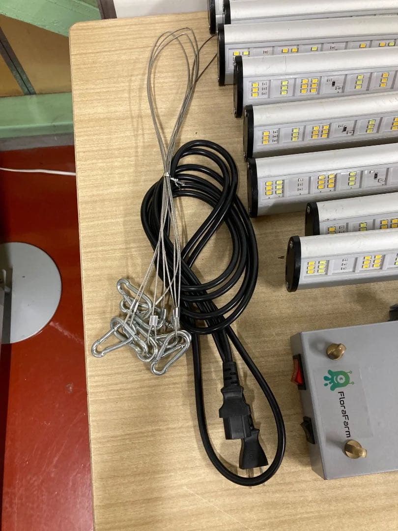 ✨ グローライト Spider LED LP8 LED栽培照明
