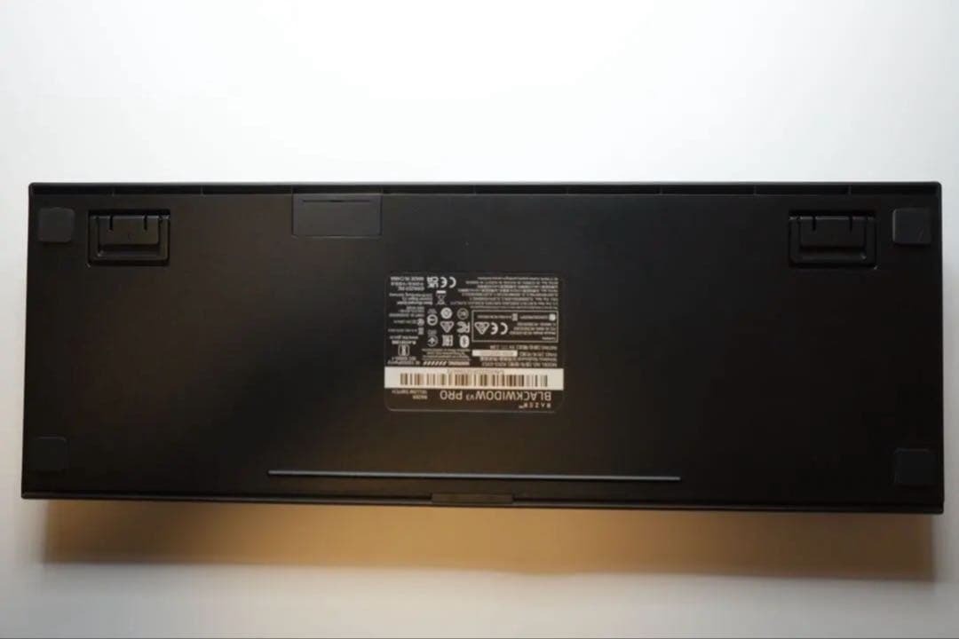 Razer BlackWidow Pro V3 黄色軸 日本語配列