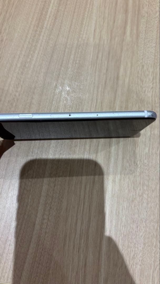iPhone se 第2世代