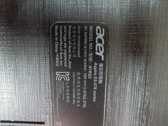 211：Acer Aspire E5-576　ノートPC　部品取り用　ジャンク