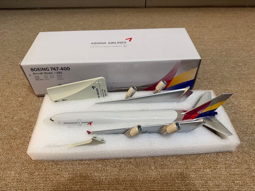 【超稀少】アシアナ航空 A380 1/200サイズ モデルプレーン