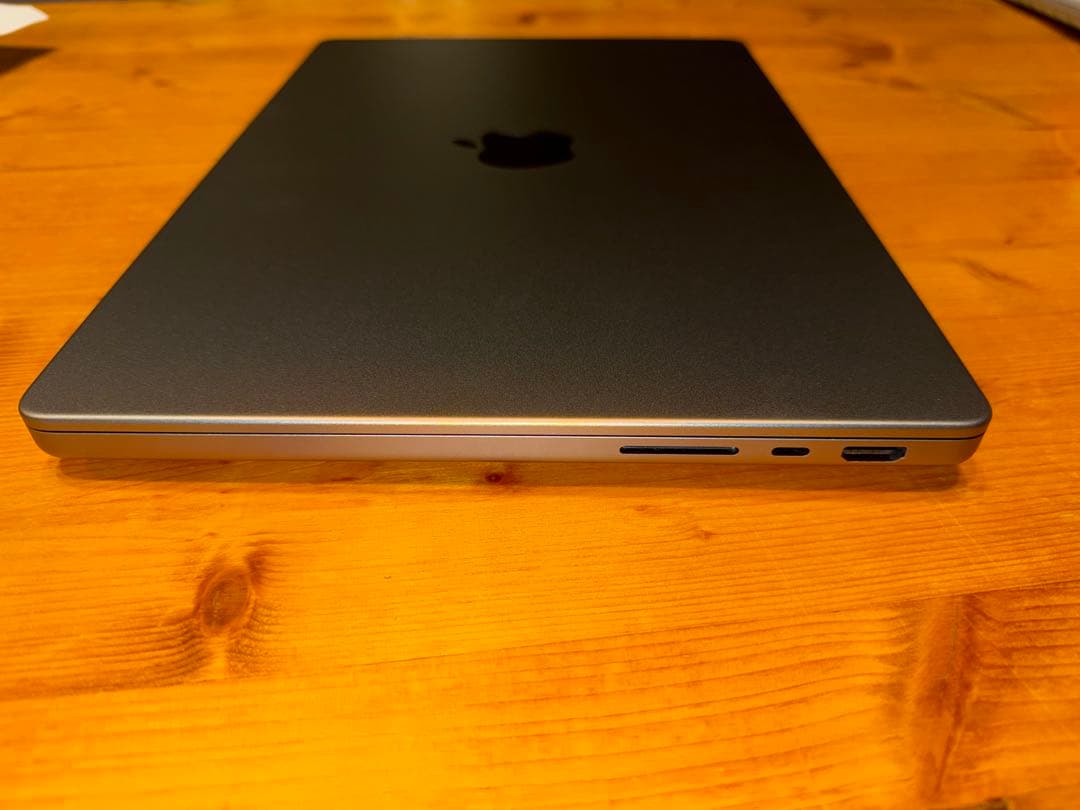 MacBook本体 MacBook Pro 14 2021 M1 /16GB/1TB