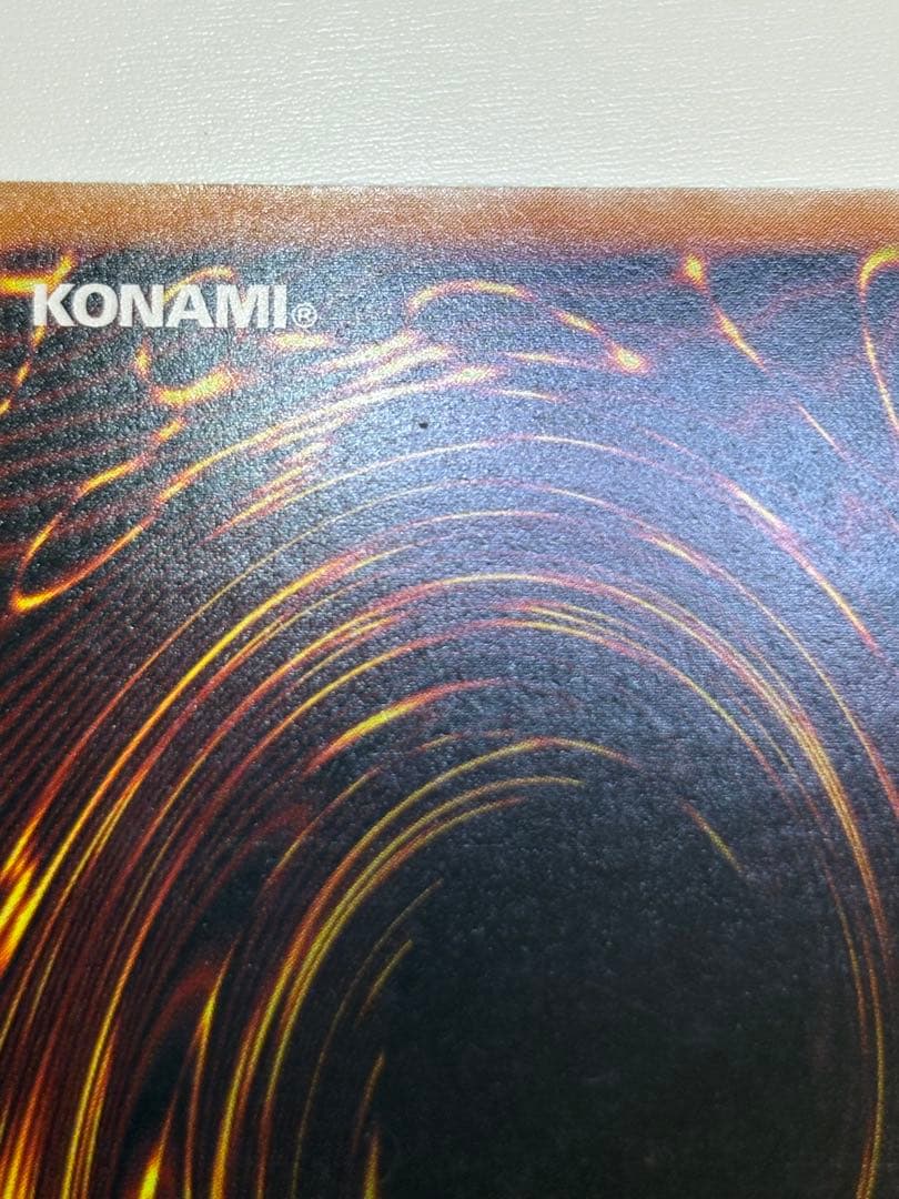 新品みたいです。マジシャン・オブ・ブラックカオス レリーフ アルティメットレア