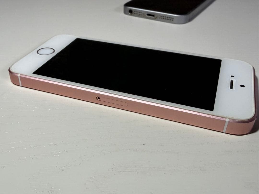 Apple スマホ iPhone SE 2台 A1723 シルバー ピンク