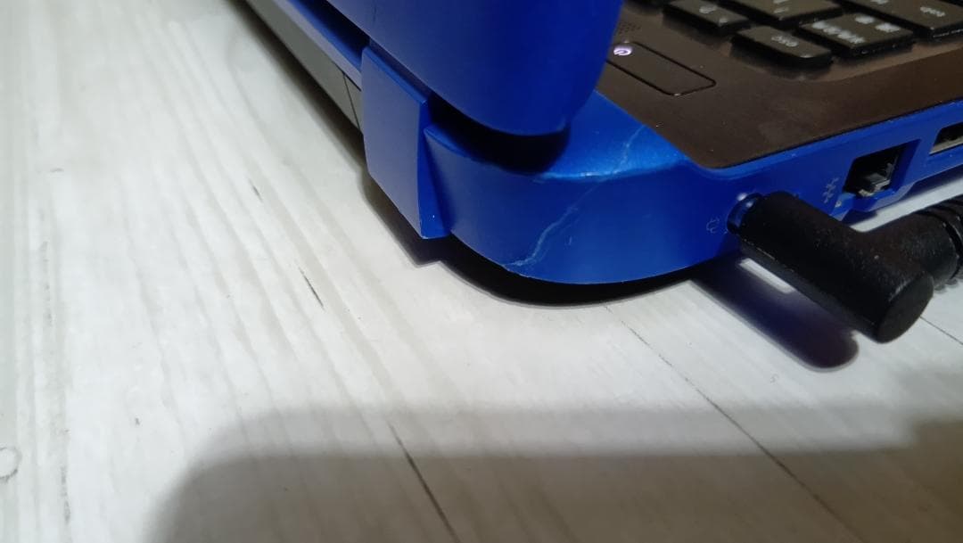 hp pavilion 15-ab027TU 5世代i5