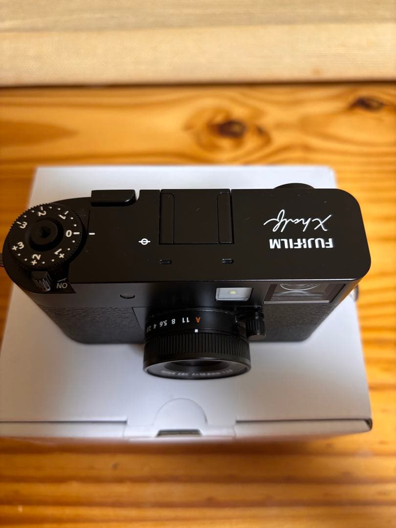 FUJIFILM X half ブラック　一年保証付き