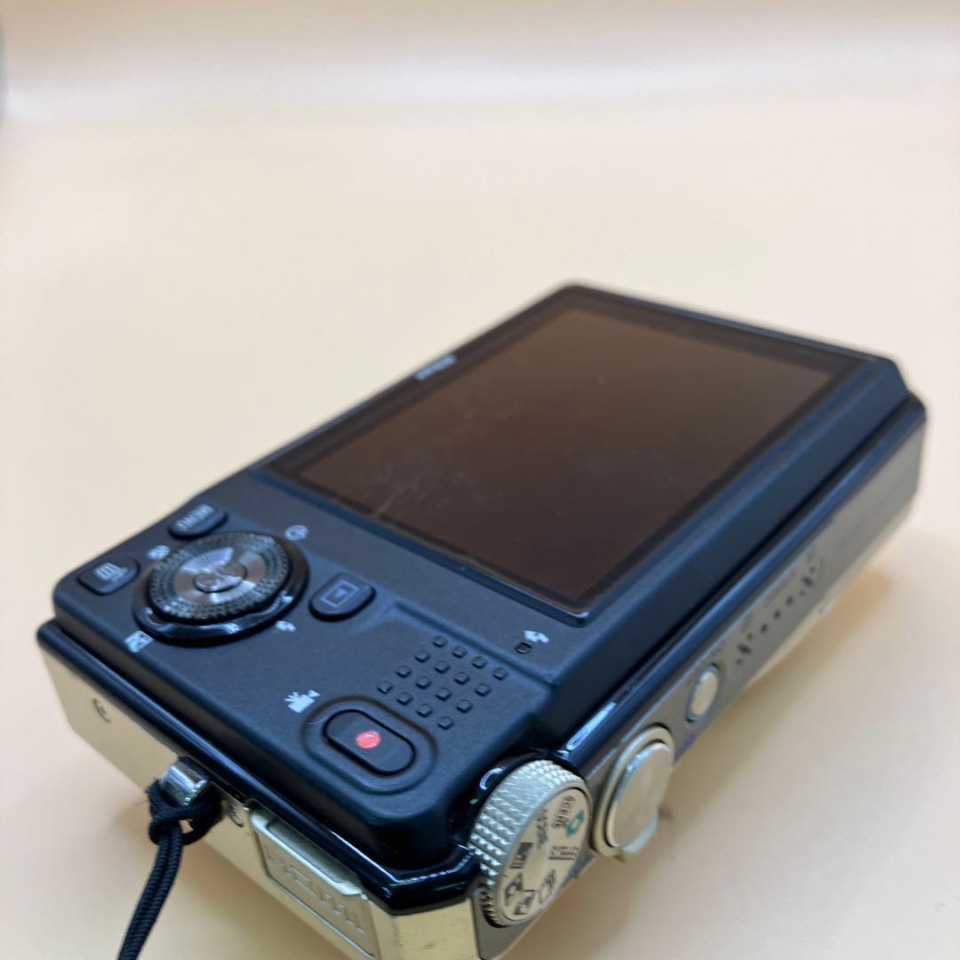 Nikon COOLPIX S9100 デジカメ B209