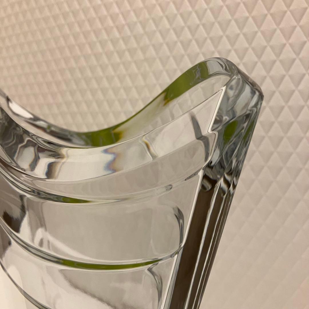 美品★バカラ Baccarat フラワーベース　ウェーブ　クリスタルガラス 花瓶