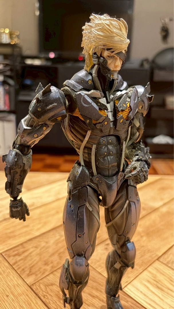 雷電 可動式フィギュア